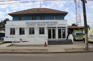 Alcaldesa con personal.